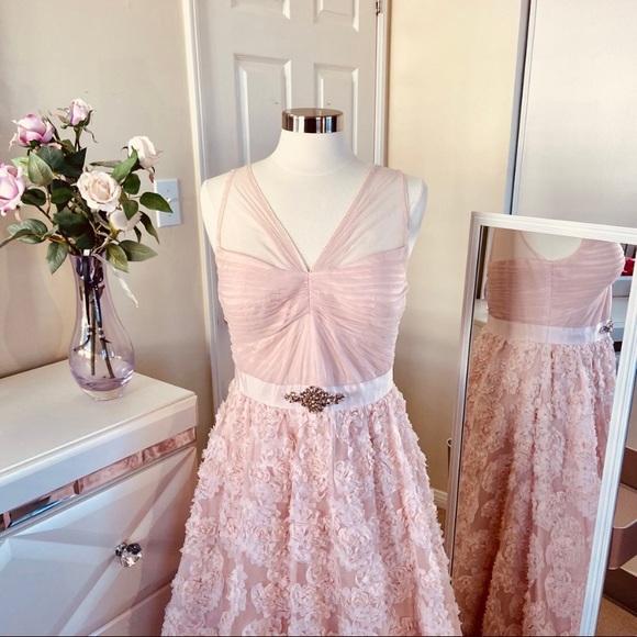 Adrianna-Papell floral embroidered illusions gown - Picture 8 of 12